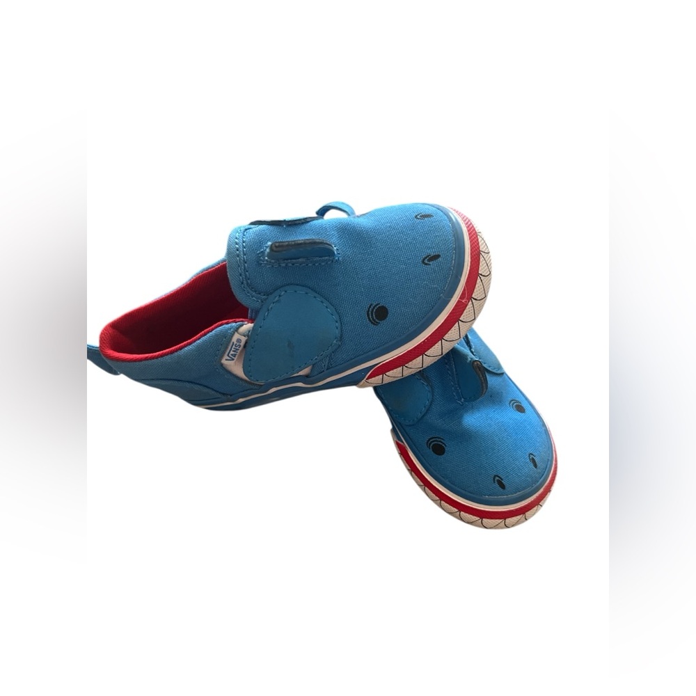 Baby Shark Vans